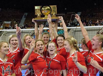 Thumbnail 3 in Eaton vs. Manitou Springs (CHSAA 3A Championship) photogallery.