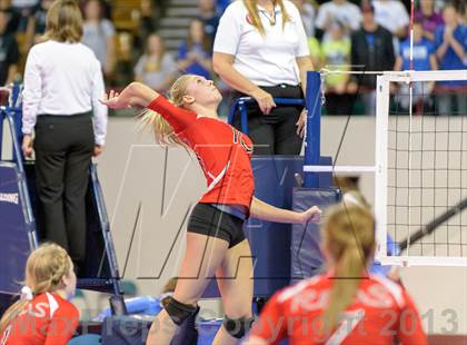 Thumbnail 2 in Eaton vs. Manitou Springs (CHSAA 3A Championship) photogallery.