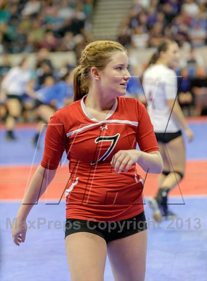 Thumbnail 2 in Eaton vs. Manitou Springs (CHSAA 3A Championship) photogallery.