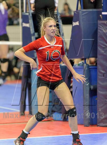 Thumbnail 2 in Eaton vs. Manitou Springs (CHSAA 3A Championship) photogallery.