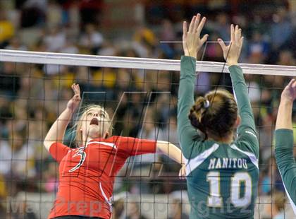 Thumbnail 2 in Eaton vs. Manitou Springs (CHSAA 3A Championship) photogallery.