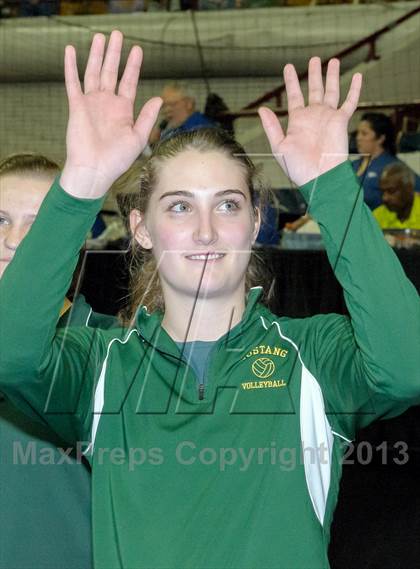 Thumbnail 1 in Eaton vs. Manitou Springs (CHSAA 3A Championship) photogallery.