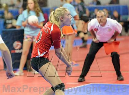 Thumbnail 3 in Eaton vs. Manitou Springs (CHSAA 3A Championship) photogallery.