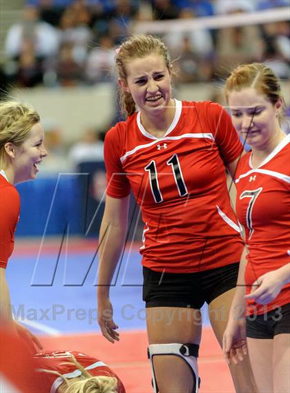Thumbnail 1 in Eaton vs. Manitou Springs (CHSAA 3A Championship) photogallery.