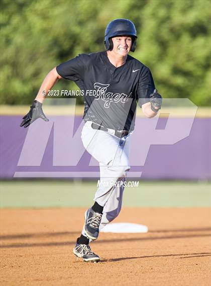 Thumbnail 2 in Palmetto @ Lennard (FHSAA 6A District 11 Semifinal) photogallery.