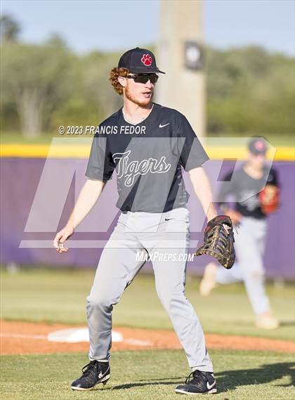 Thumbnail 2 in Palmetto @ Lennard (FHSAA 6A District 11 Semifinal) photogallery.