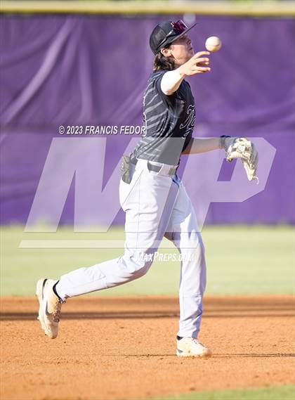 Thumbnail 1 in Palmetto @ Lennard (FHSAA 6A District 11 Semifinal) photogallery.