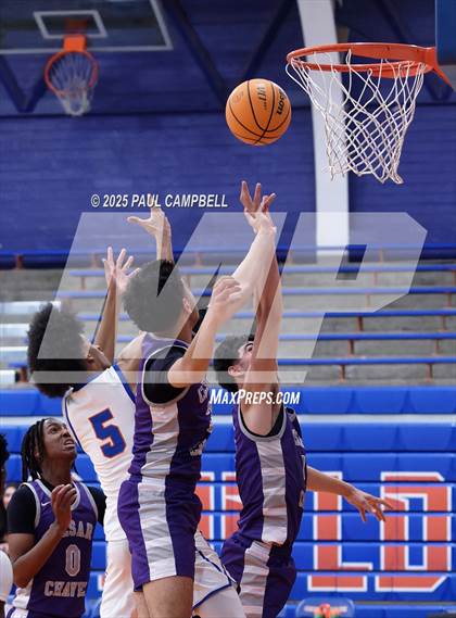 Thumbnail 2 in Cesar Chavez @ Camelback photogallery.
