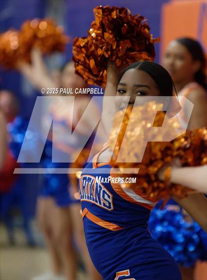 Thumbnail 3 in Cesar Chavez @ Camelback photogallery.