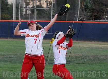 Thumbnail 2 in El Dorado vs. Rosary photogallery.