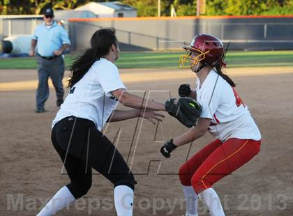 Thumbnail 2 in El Dorado vs. Rosary photogallery.