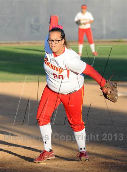 Thumbnail 3 in El Dorado vs. Rosary photogallery.