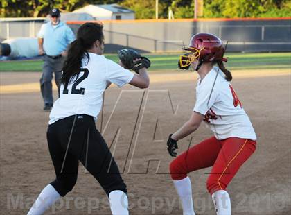 Thumbnail 1 in El Dorado vs. Rosary photogallery.