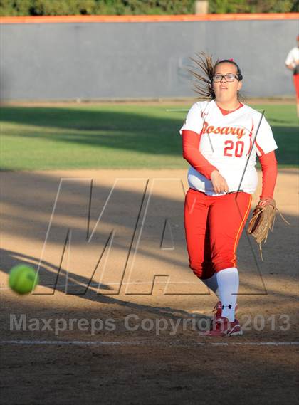 Thumbnail 3 in El Dorado vs. Rosary photogallery.