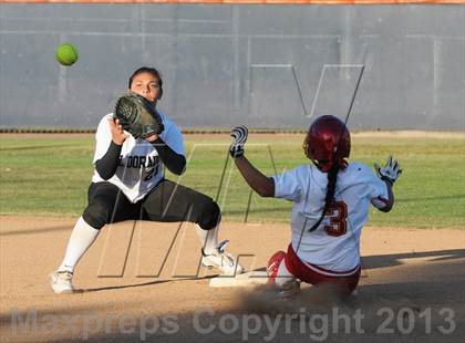 Thumbnail 1 in El Dorado vs. Rosary photogallery.