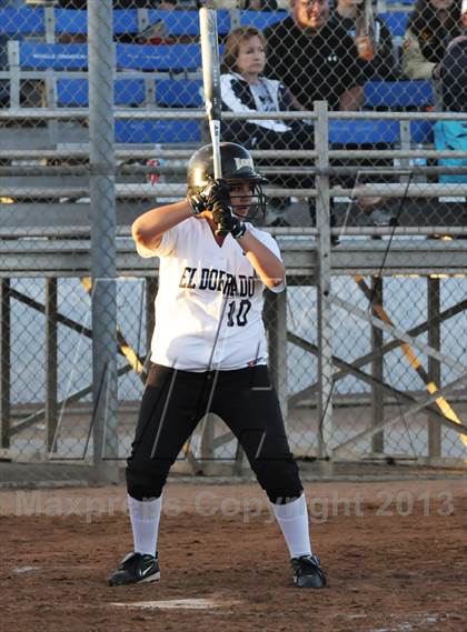 Thumbnail 1 in El Dorado vs. Rosary photogallery.