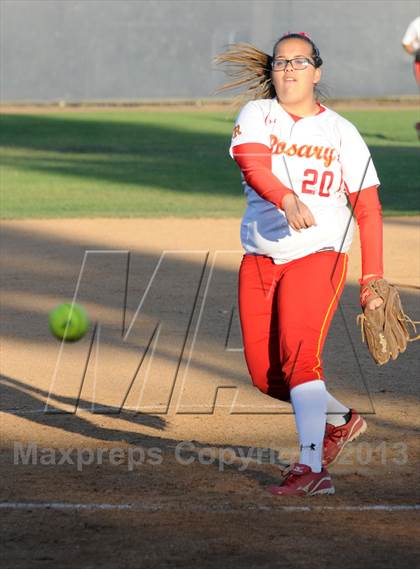Thumbnail 2 in El Dorado vs. Rosary photogallery.