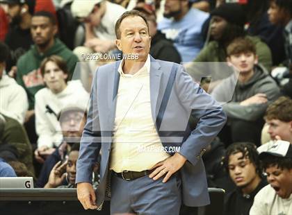 Thumbnail 1 in La Lumiere vs. Montverde Academy (Spalding Hoophall Classic) photogallery.