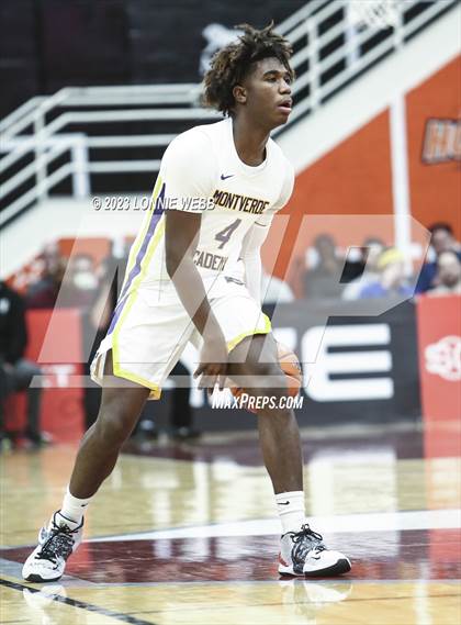 Thumbnail 2 in La Lumiere vs. Montverde Academy (Spalding Hoophall Classic) photogallery.