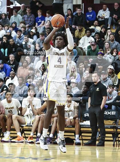 Thumbnail 1 in La Lumiere vs. Montverde Academy (Spalding Hoophall Classic) photogallery.