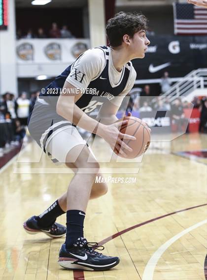 Thumbnail 1 in La Lumiere vs. Montverde Academy (Spalding Hoophall Classic) photogallery.