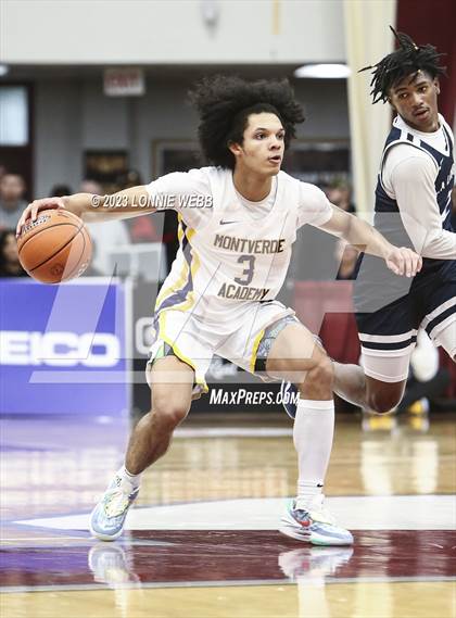 Thumbnail 3 in La Lumiere vs. Montverde Academy (Spalding Hoophall Classic) photogallery.