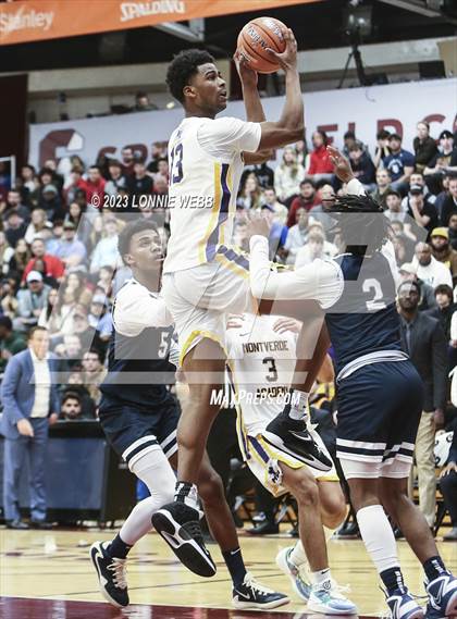 Thumbnail 2 in La Lumiere vs. Montverde Academy (Spalding Hoophall Classic) photogallery.