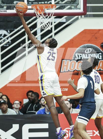 Thumbnail 2 in La Lumiere vs. Montverde Academy (Spalding Hoophall Classic) photogallery.