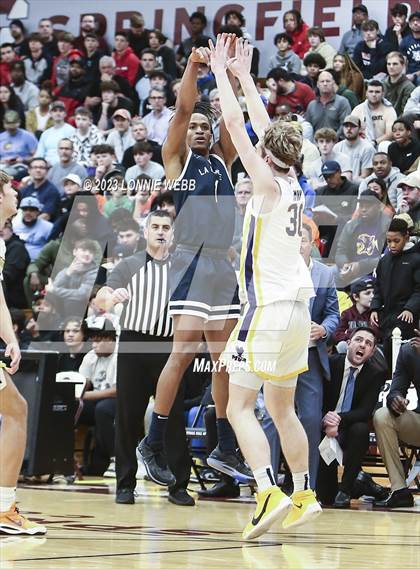 Thumbnail 3 in La Lumiere vs. Montverde Academy (Spalding Hoophall Classic) photogallery.