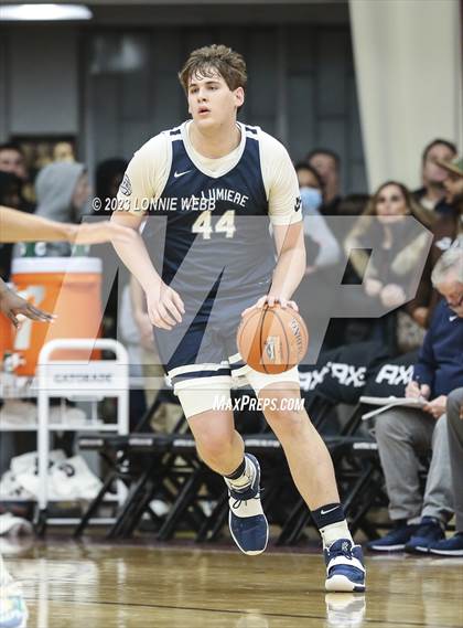 Thumbnail 3 in La Lumiere vs. Montverde Academy (Spalding Hoophall Classic) photogallery.