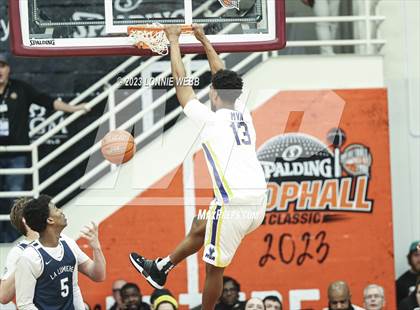 Thumbnail 2 in La Lumiere vs. Montverde Academy (Spalding Hoophall Classic) photogallery.
