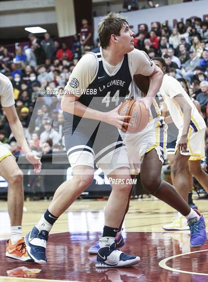 Thumbnail 1 in La Lumiere vs. Montverde Academy (Spalding Hoophall Classic) photogallery.