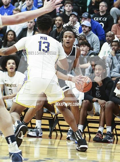 Thumbnail 2 in La Lumiere vs. Montverde Academy (Spalding Hoophall Classic) photogallery.