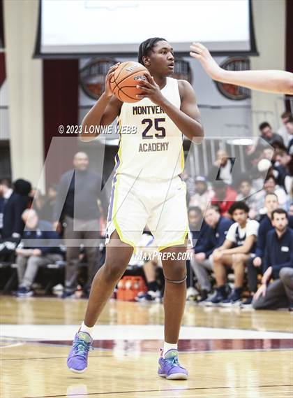 Thumbnail 3 in La Lumiere vs. Montverde Academy (Spalding Hoophall Classic) photogallery.