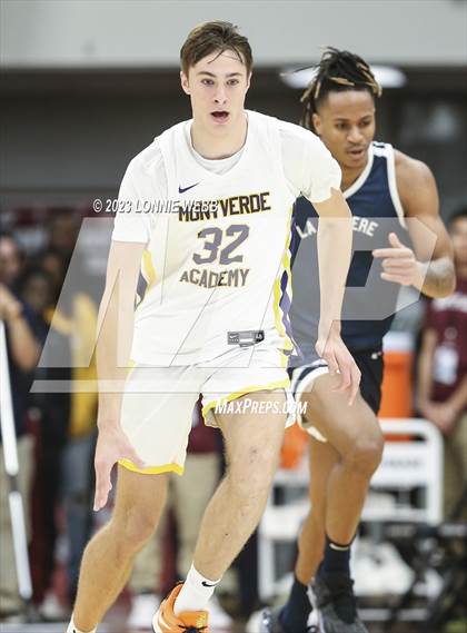 Thumbnail 2 in La Lumiere vs. Montverde Academy (Spalding Hoophall Classic) photogallery.