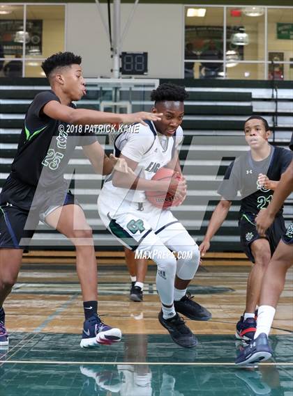 Thumbnail 2 in Colonial Forge vs South County (George Long Holiday Hoops Tournament) photogallery.