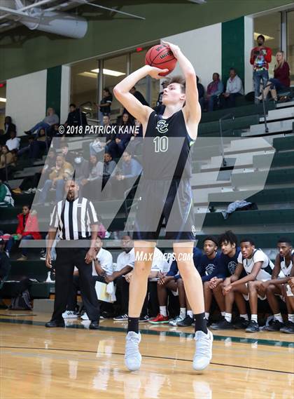 Thumbnail 2 in Colonial Forge vs South County (George Long Holiday Hoops Tournament) photogallery.