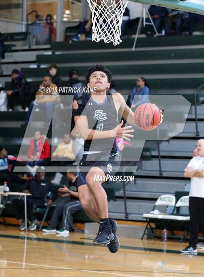 Thumbnail 1 in Colonial Forge vs South County (George Long Holiday Hoops Tournament) photogallery.