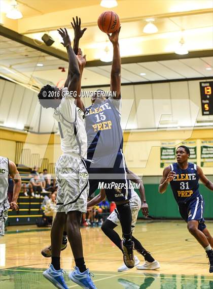 Thumbnail 2 in Prolific Prep Academy vs Eleate Prep of SoCal photogallery.