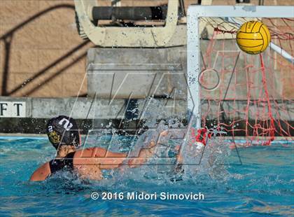 Thumbnail 1 in El Camino @ Oceanside photogallery.