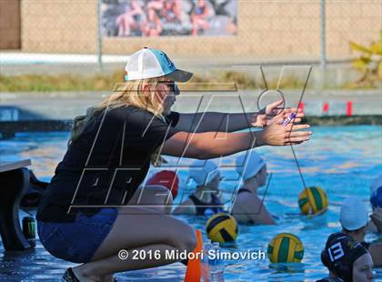 Thumbnail 2 in El Camino @ Oceanside photogallery.