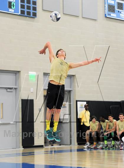 Thumbnail 2 in Cathedral vs. Bishop Montgomery (CIF SS D4 Final) photogallery.