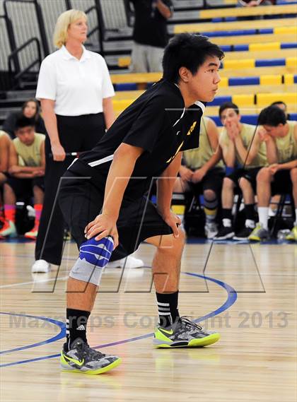 Thumbnail 3 in Cathedral vs. Bishop Montgomery (CIF SS D4 Final) photogallery.
