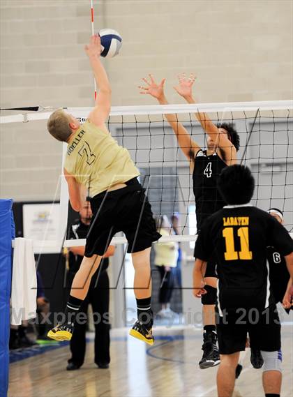 Thumbnail 1 in Cathedral vs. Bishop Montgomery (CIF SS D4 Final) photogallery.