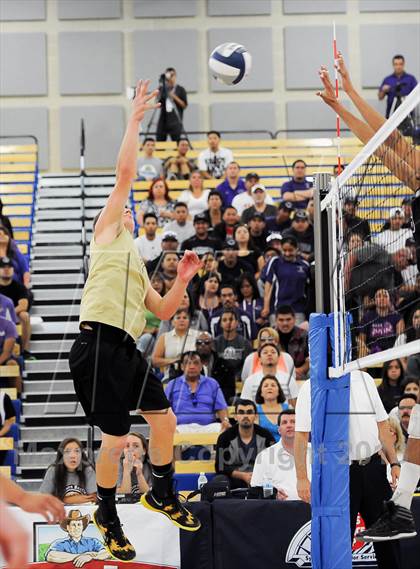 Thumbnail 1 in Cathedral vs. Bishop Montgomery (CIF SS D4 Final) photogallery.