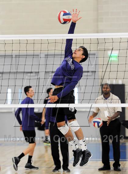 Thumbnail 1 in Cathedral vs. Bishop Montgomery (CIF SS D4 Final) photogallery.