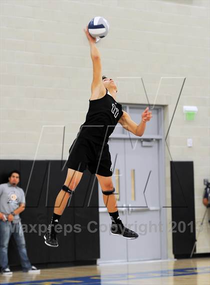 Thumbnail 1 in Cathedral vs. Bishop Montgomery (CIF SS D4 Final) photogallery.