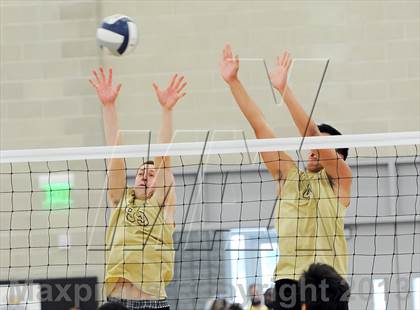 Thumbnail 3 in Cathedral vs. Bishop Montgomery (CIF SS D4 Final) photogallery.