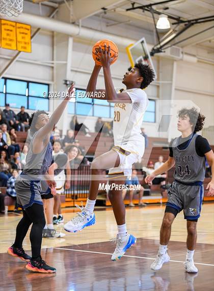 Thumbnail 2 in Tri-City Christian @ Francis Parker photogallery.