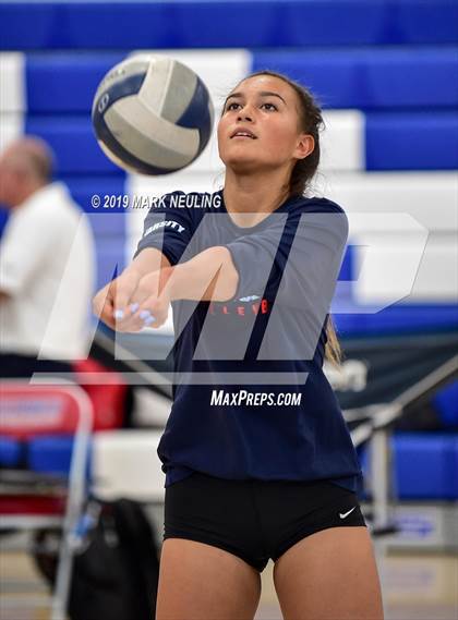 Thumbnail 3 in Menlo-Atherton @ Hillsdale photogallery.